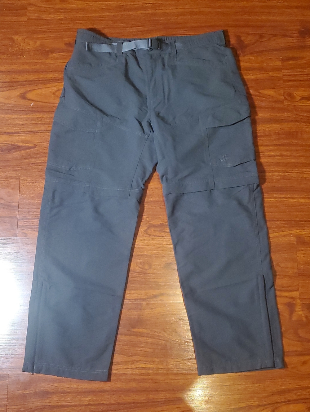 The North Face Men's Charcoal Gray Zip-Off Cargo Hiking Pants